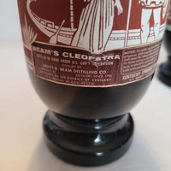 Jim Beam 1962 Cleopatra Vintage Whiskey Bottles - Picture 6 of 7